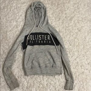 Hollister sweatshirt